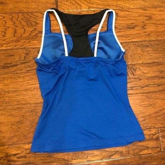 Nike dri-fit Razorback tank blue and black - Picture 3 of 3